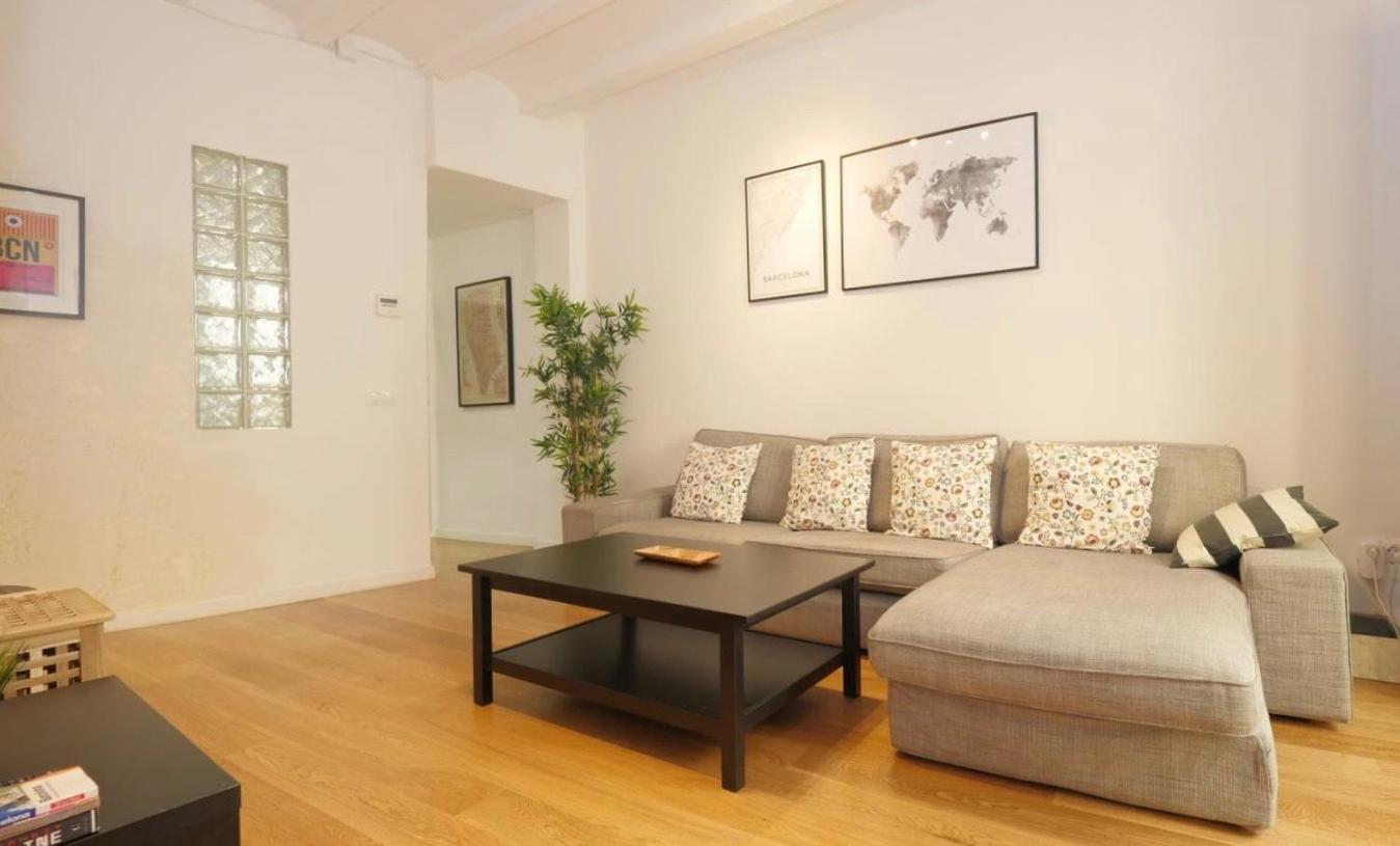Unique Living Born Apartments & Studios Barcelona Kültér fotó