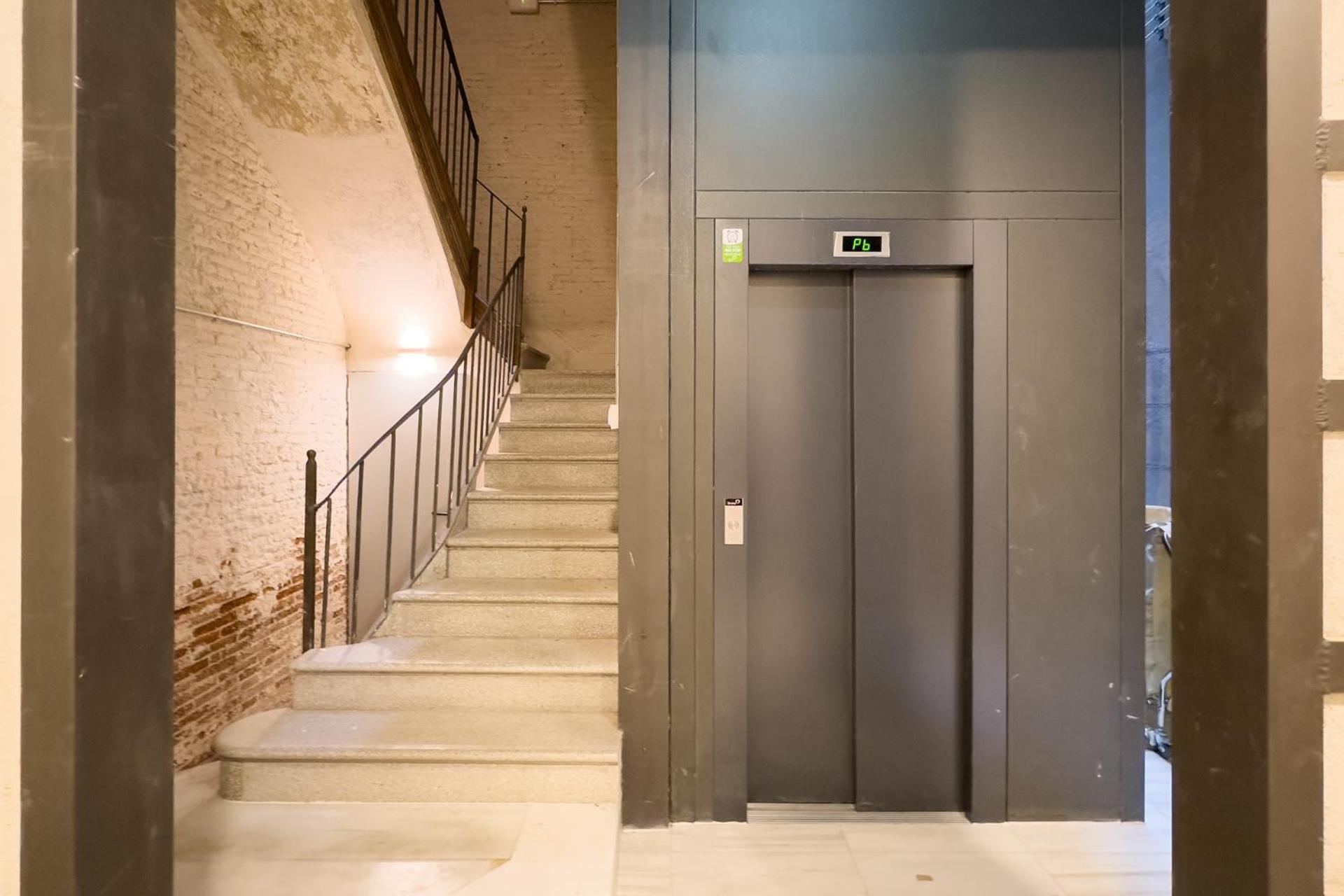Unique Living Born Apartments & Studios Barcelona Kültér fotó